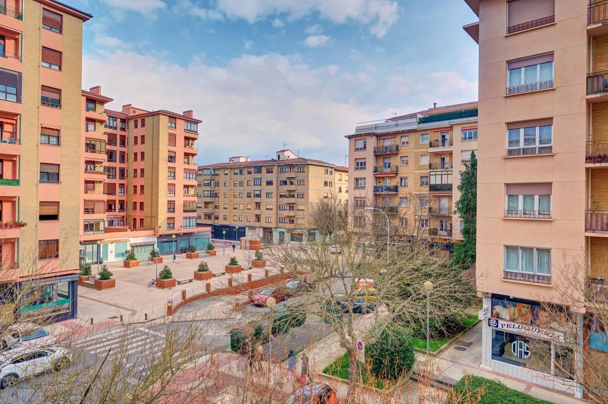 Monasterio By Clabao Apartment Пампона Екстериор снимка